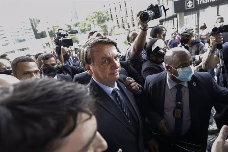 El real brasileño se recuperará con éxito si Bolsonaro controla la pandemia
