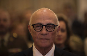 ep el presidente del banco sabadell josep oliu durante la entrega de la medalla de oro de la