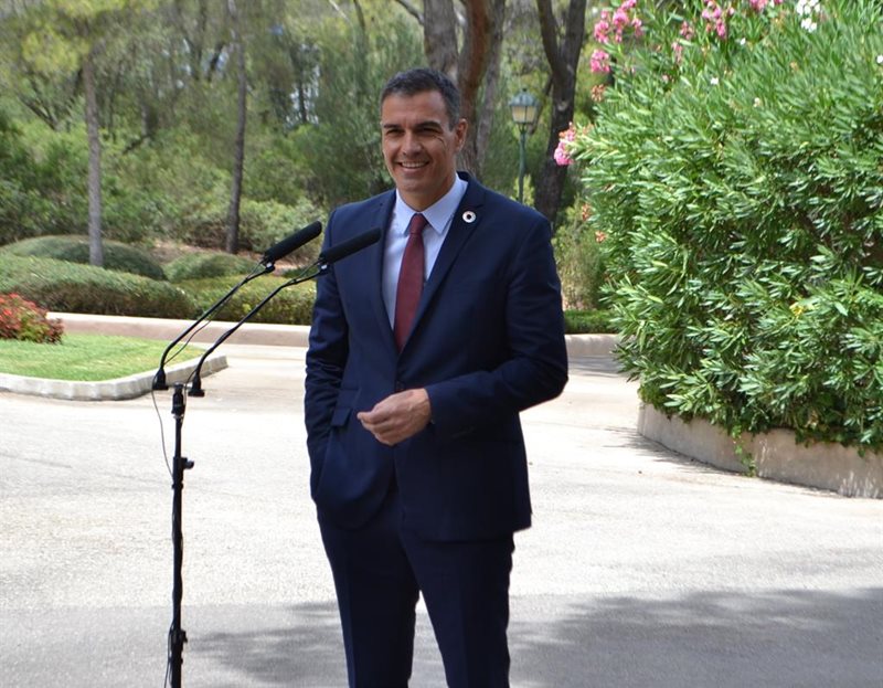 https://img1.s3wfg.com/web/img/images_uploaded/7/f/ep_el_presidente_del_gobierno_pedro_sanchez_en_su_comparecencia_ante_los_medios_tras_despachar_con.jpg