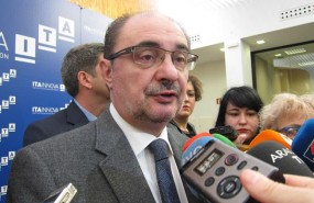 ep javier lamban atendiendolos mediosmartessu visitaita