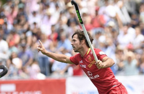 ep pau quemada celebragolla seleccion espanolahockeyhierba