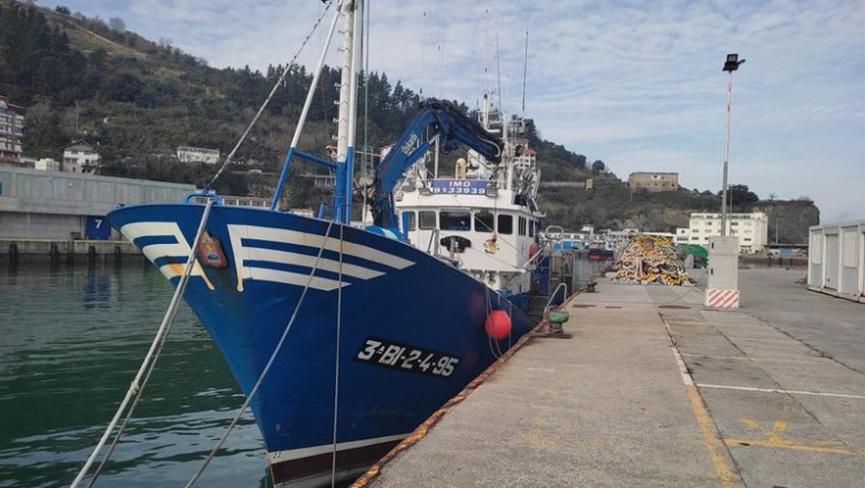 ep pesca la flota vasca pesca 7100 toneladas de bonito del norte el 60 de las capturas nacionales ep pesca la flota vasca pesca 7100 toneladas de bonito del norte el 60 de las capturas nacionales