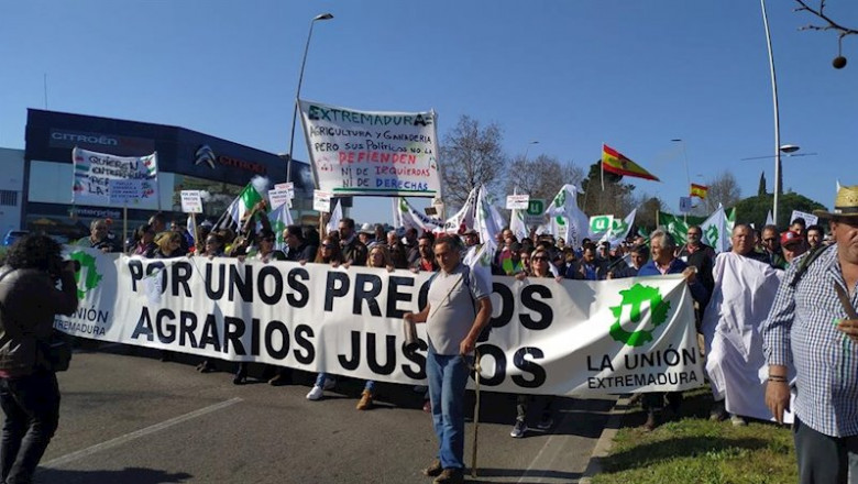 Protesta de agricultores el pasado mes de febrero en Mérida | EUROPA PRESS ep protesta de agricultores el pasado mes de febrero en merida