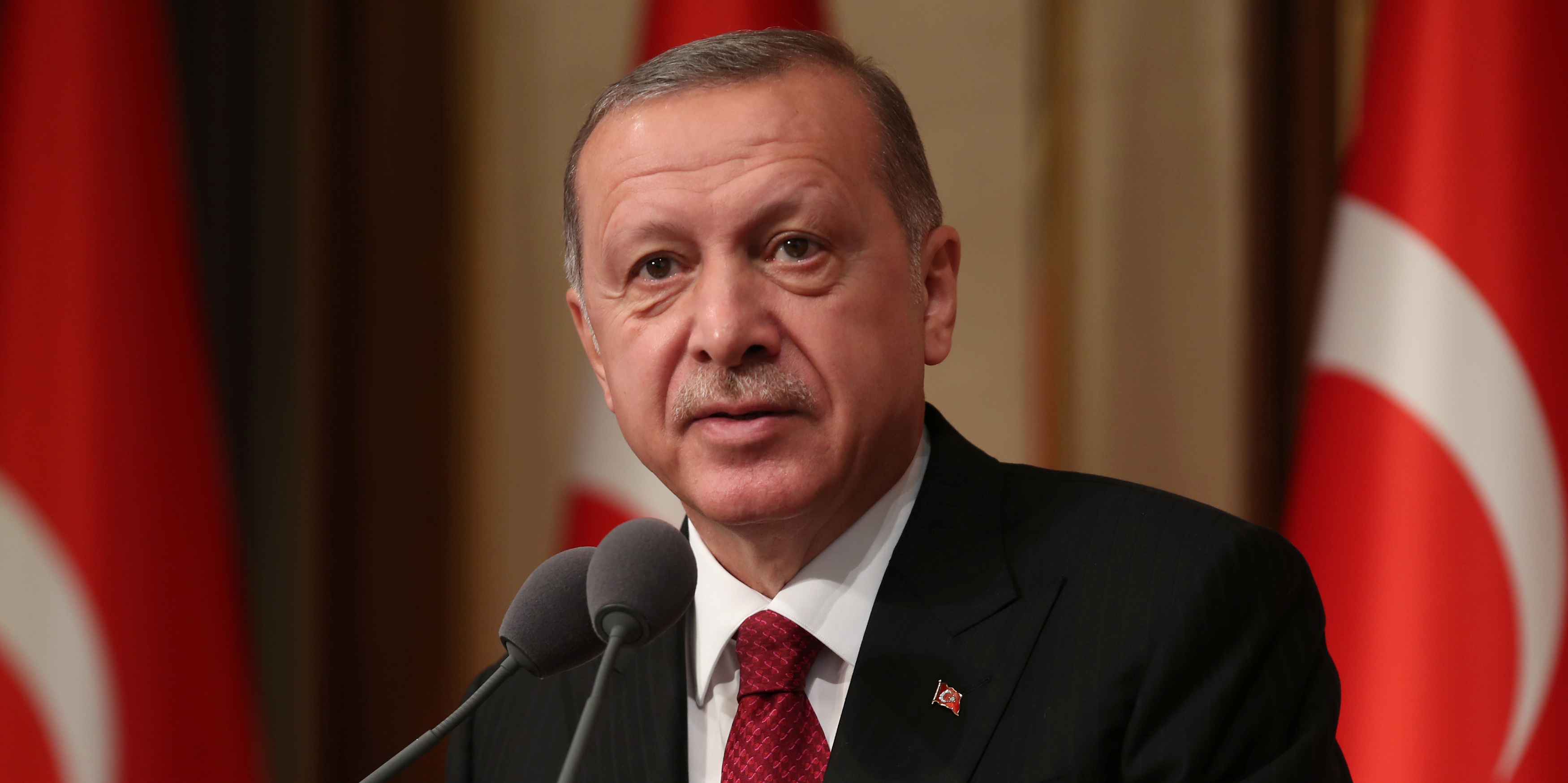 EEUU y la UE estudian imponer sanciones a Turquía por su ofensiva en Siria