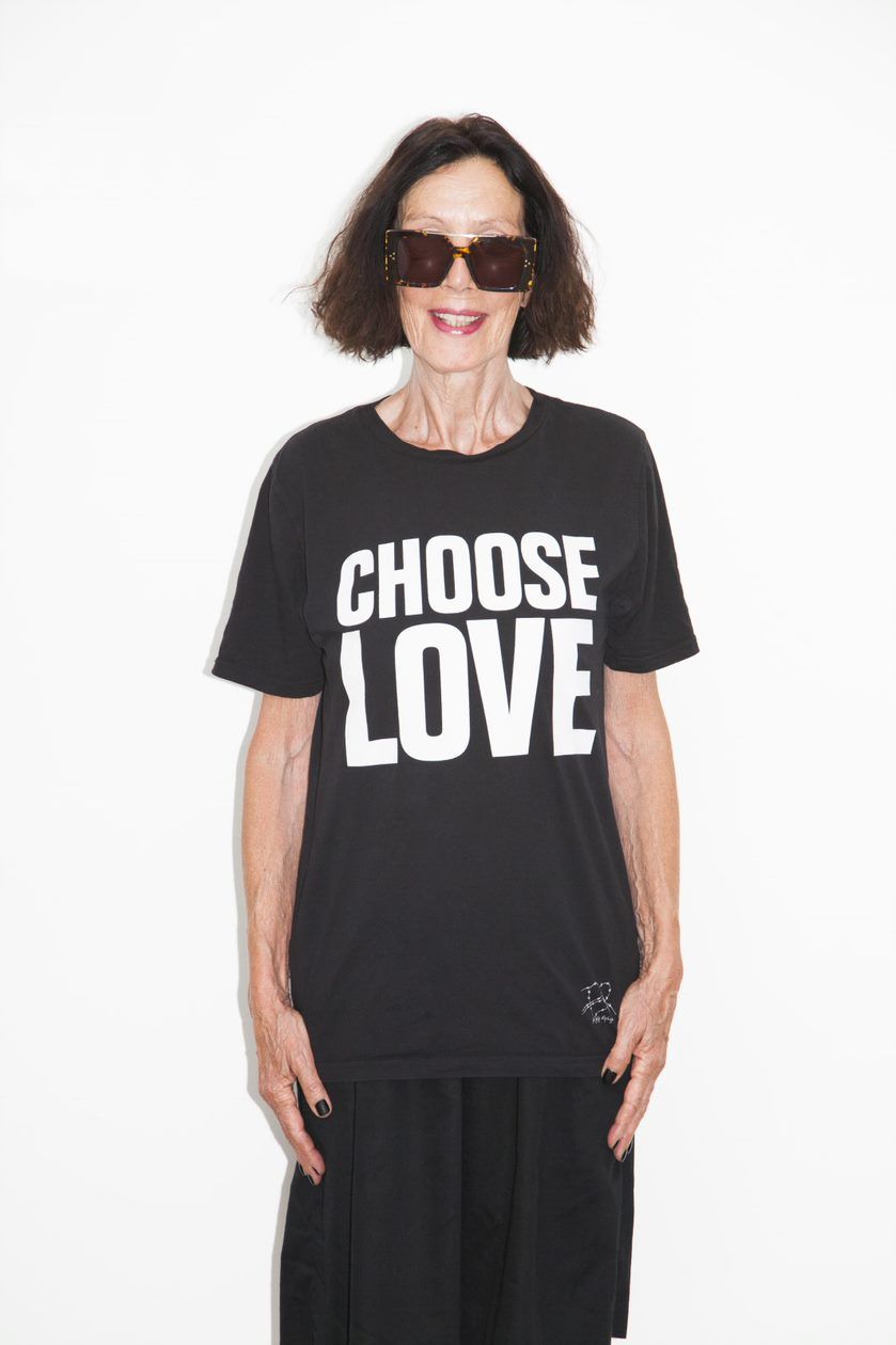 1560955812 kh portrait cl tee copia