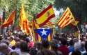 cataluna-manifestacion-bandera-espana-560x315 cataluna-manifestacion-bandera-espana-560x315