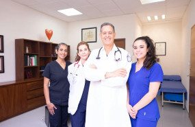 doctores en hospital 