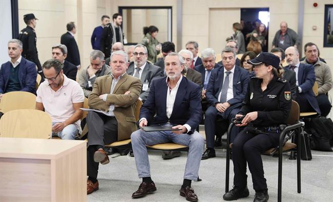 ep alvaro perez alonso bigotes pablo crespofrancisco correa 20180119204033
