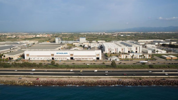 ep archivo   fabrica de stadler en albuixech valencia