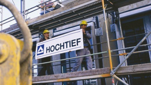 ep archivo trabajadores en obras de hochtief ep archivo trabajadores en obras de hochtief