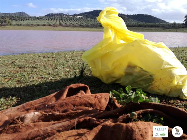 Basuraleza recogida en ríos por la campaña LIBERA de SEO/BirdLife y Ecoembes | SEO/BIRDLIFE Y ECOEMBES ep basuraleza recogidariosla campana liberaseobirdlifeecoembes