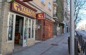 ep compradores acuden al estanco tras el anuncio del estado de alarma realizado por el presidente