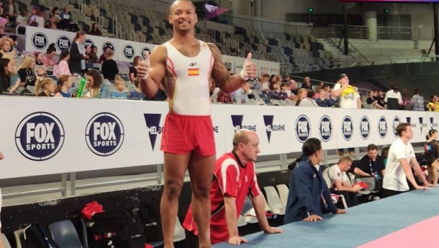 ep el gimnasta espanol rayderley zapata