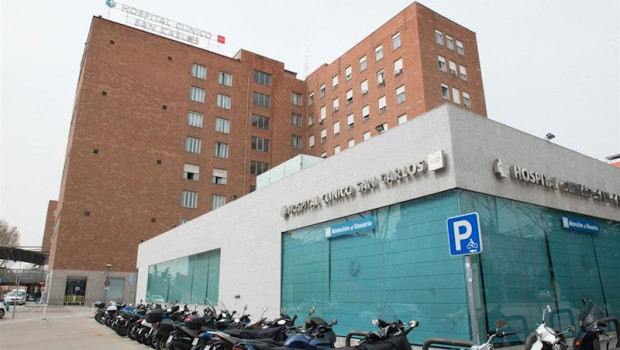 ep fachada del hospital clinico san carlos donde se lucha contra el coronavirus en madrid espana