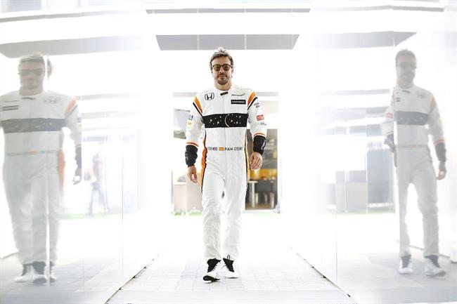 Fernando Alonso McLaren Gran Premio España Barcelona Montmeló | HONDA RACING ep fernando alonso mclaren gran premio espana barcelona montmelo