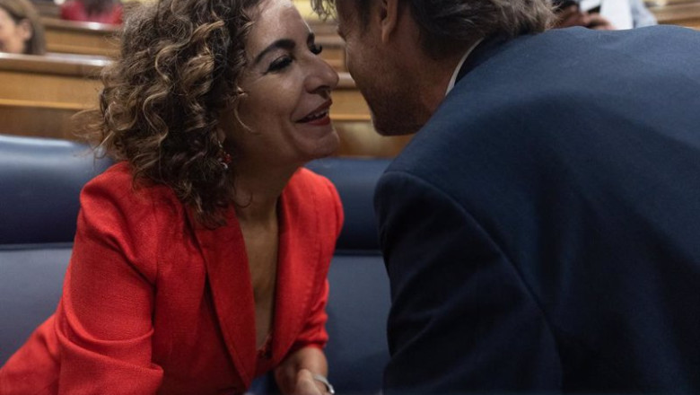 ep la ministra de hacienda maria jesus montero antes del debate de totalidad del proyecto de ley de ep la ministra de hacienda maria jesus montero antes del debate de totalidad del proyecto de ley de
