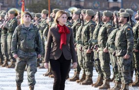 ep la ministradefensa maria dolorescospedal envisitasevilla