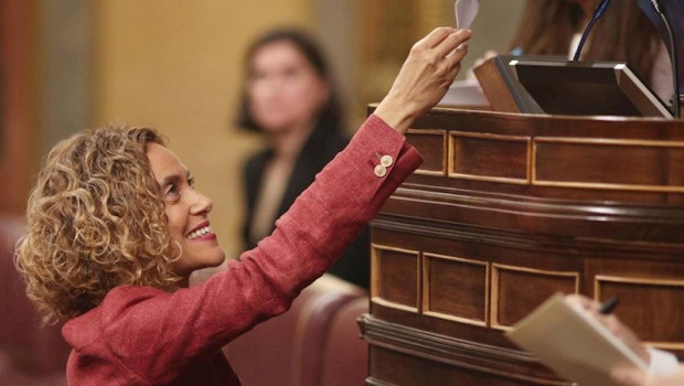 ep la presidenta del congreso meritxell batet entrega su voto para la eleccion del presidente de la
