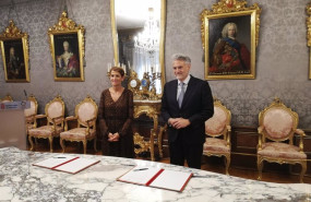 ep la presidenta del gobierno de navarra maria chivite y el presidente de microsoft iberica alberto