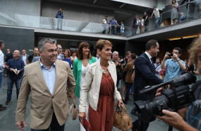 ep la secretaria generalpsncandidatapartidola presidencianavarra maria chivite llegaparlamentonavarrala primera sesiondebatesu investidura acompanadasecretario ejecutivo de coordinacion territorialpsoe