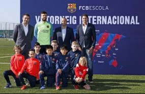 ep pique y edmilsonla presentaciontorneo fcbescoles