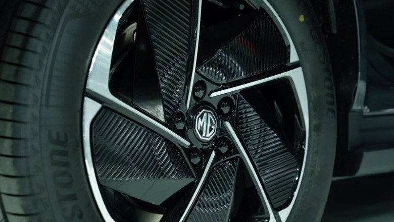 ep un neumatico del nuevo modelo mg s5 durante su presentacion en el automobile a 9 de mayo de 2025 ep un neumatico del nuevo modelo mg s5 durante su presentacion en el automobile a 9 de mayo de 2025