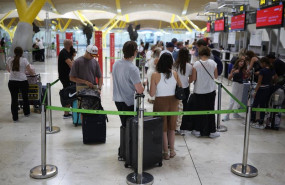 ep varias personas en el aeropuerto adolfo suarez madrid barajas a 31 de julio de 2026 en madrid ep varias personas en el aeropuerto adolfo suarez madrid barajas a 31 de julio de 2026 en madrid