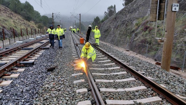 ep varios operarios durante las obras de reparacion de las vias en adamuz a 30 de enero de 2026 en