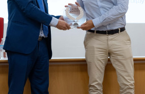 antonio garca lozano ceo de insurama recoge el premio foto de laura galvn 20221026113028 antonio garca lozano ceo de insurama recoge el premio foto de laura galvn 20221026113028