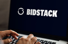 dl bidstack aim advertising technology computing video game gaming logo dl bidstack aim advertising technology computing video game gaming logo