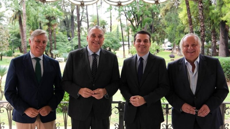 ep archivo   el presidente del ictes miguel mirones el consejero de turismo de la junta de andalucia