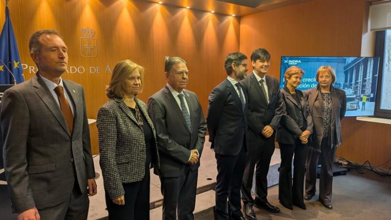 Asistentes al acto 'Plan de crecimiento y atracción de talento de Indra Group' | EUROPA PRESS ep asistentes al acto plan de crecimiento y atraccion de talento de indra group