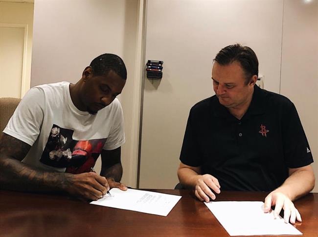 Carmelo Anthony firma su contrato como nuevo jugador de los Rockets | @HOUSTONROCKETS ep carmelo anthony firmacontratonuevo jugadorlos rockets