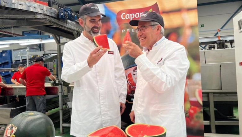 ep el consejero andaluz de agricultura ramon fernandez pacheco junto al director gerente del grupo ep el consejero andaluz de agricultura ramon fernandez pacheco junto al director gerente del grupo