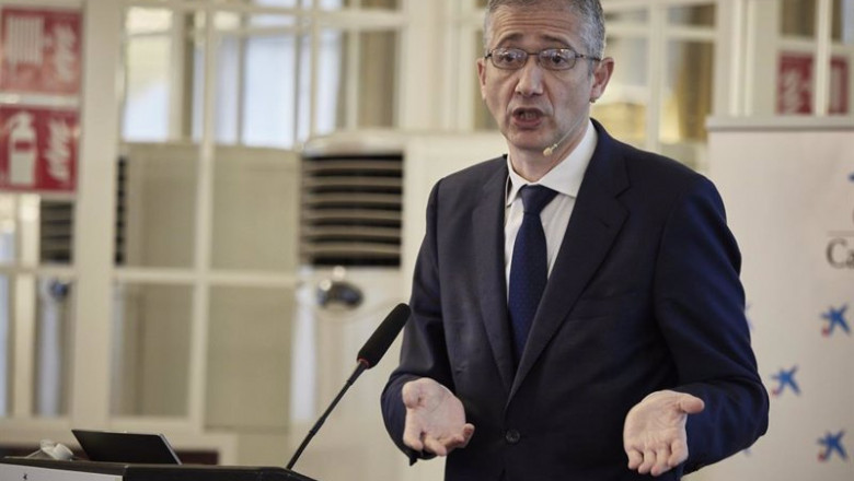 El gobernador del Banco de España, Pablo Hernández de Cos, interviene en un desayuno informativo organizado por Institución Futuro, en el Hotel Tres Reyes, a 29 de marzo de 2022, en Pamplona, Navarra (España). Con motivo de su 20º aniversario, Institución | Eduardo Sanz - Europa Press ep el gobernador del banco de espana pablo hernandez de cos interviene en un desayuno informativo 20220329132503