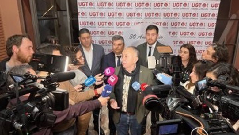 ep el secretario general de ugt pepe alvarez atiende a los medios antes del acto del 30 aniversario ep el secretario general de ugt pepe alvarez atiende a los medios antes del acto del 30 aniversario
