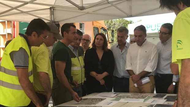 ep elias bendodo carmen crespo jose maria garcia urbano francisco sladoantonio sanz atentoslas explicacionesla evolucionincendio forestalestepona malaga