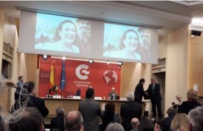 ep homenajela diplomatica milagros hernando