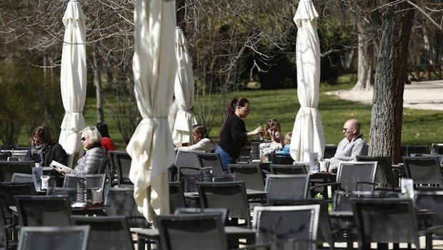 ep hosteleros hostelero hosteleria camareros camarero camarera personas trabajando trabajo