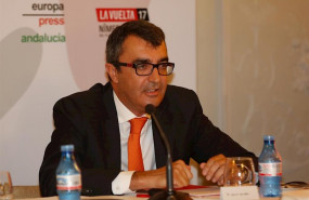 ep javier guillen durante un acto