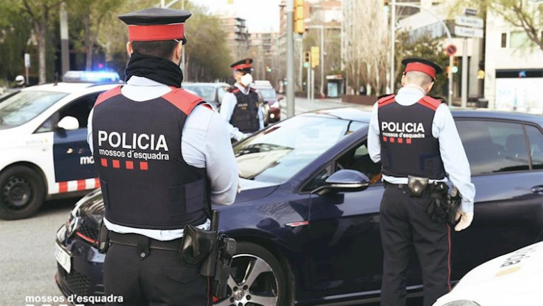 ep los mossos desquadra despliegan controles para evitar desplazamientos a segundas residencias