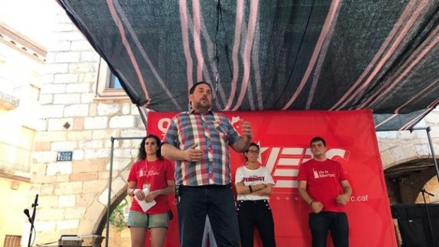 ep oriol junquerasmarta roviraun actolas jercmontblanc