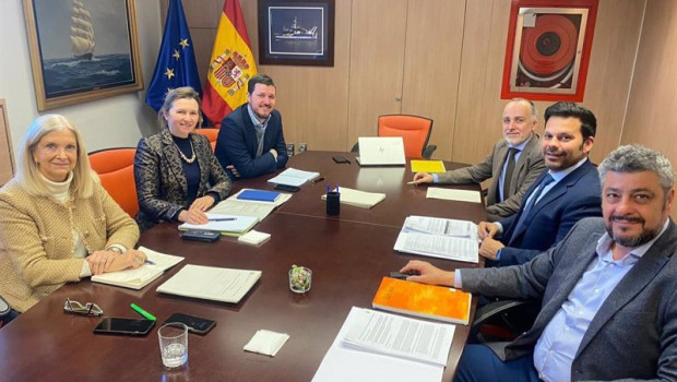 ep reunion entre responsables del ministerio de pesca y del gobierno canario