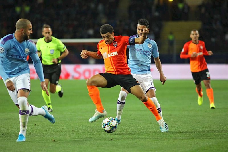 ep taison jugando en donetsk