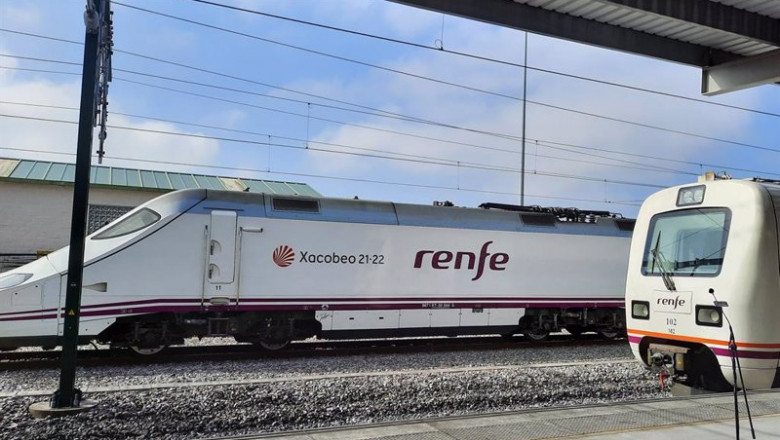 ep tren ave con la insignia del xacobeo ep tren ave con la insignia del xacobeo