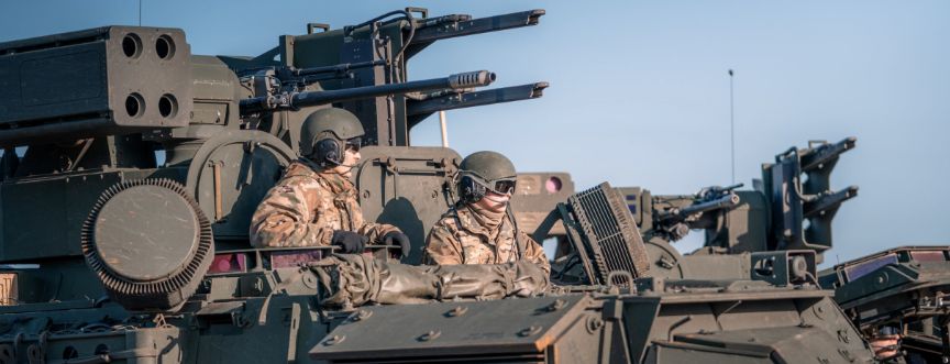 Apunten y disparen: por qué apostar por el sector Defensa y dónde invertir