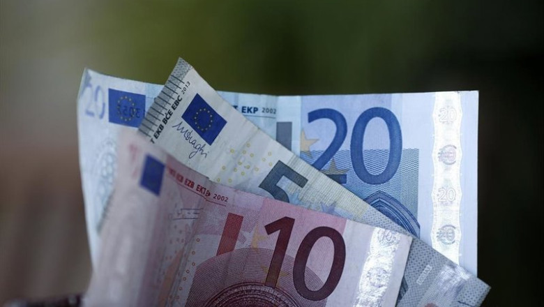 ep archivo   el 79 de los solicitantes de agrupacion de deudas acumula al menos un credito al