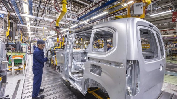 ep archivo   el superavit comercial del automovil en espana crecio hasta junio un 2113 hasta los