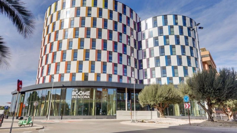 Archivo - Hotel de Urbania en La Patacona, Alboraya (Valencia). | URBANIA - Archivo ep archivo hotel de urbania en la patacona alboraya valencia