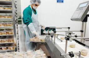 ep archivo trabajador en una planta ep archivo trabajador en una planta